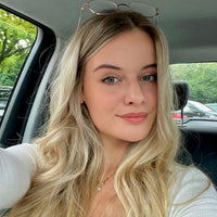 Laura L.